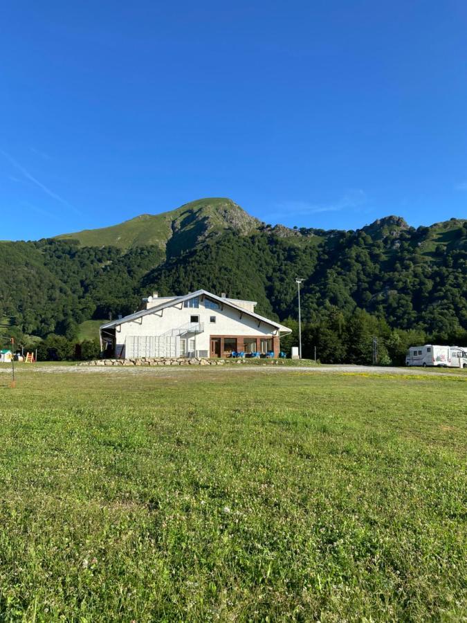 Rifugio Trifoglio Ass. Ostelli Lombardia Valtorta Buitenkant foto
